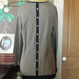 Foxcroft Textured Knit Button-Back Top | Contrast Trim Blouse | Women’s M